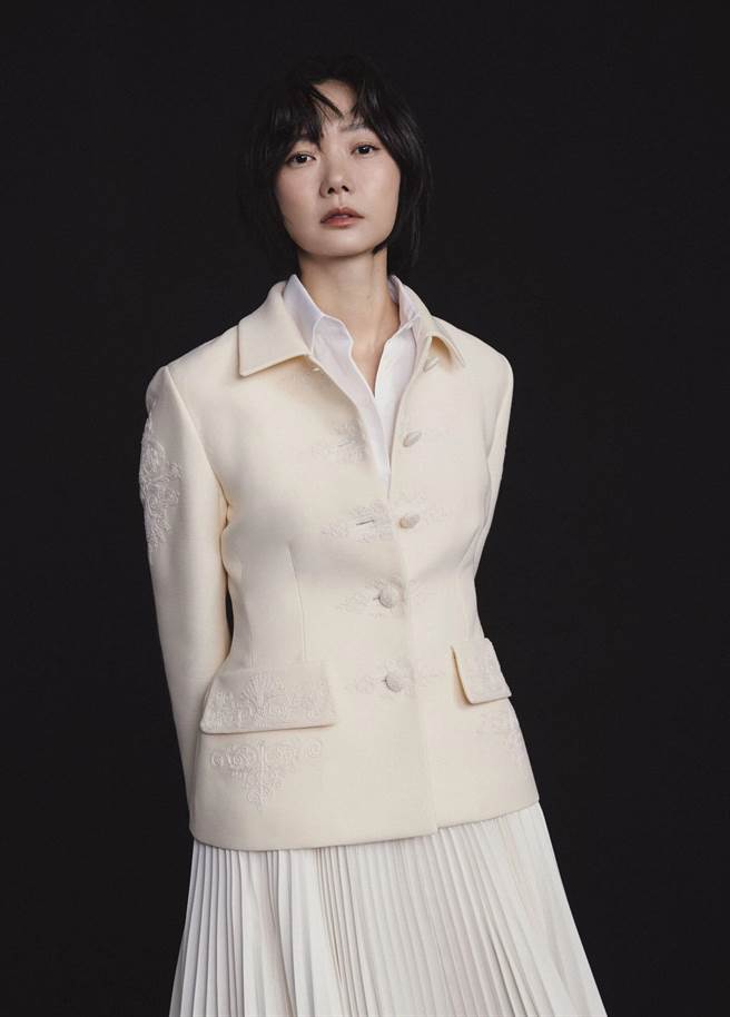 裴斗娜被孔刘大讚不愧是国际巨星，自我管理相当彻底。（Netflix提供）