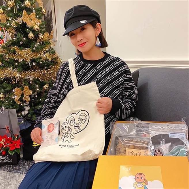 Weng Collection执行长蔡佳宸近期迎来「二宝」，为宝宝弥月礼亲自操刀，更衍生出新服务平台思维。（图／宸诺提供）
