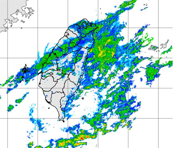 今起至下周二，全台天气湿冷，北部低温下探10度。（中央气象局提供）