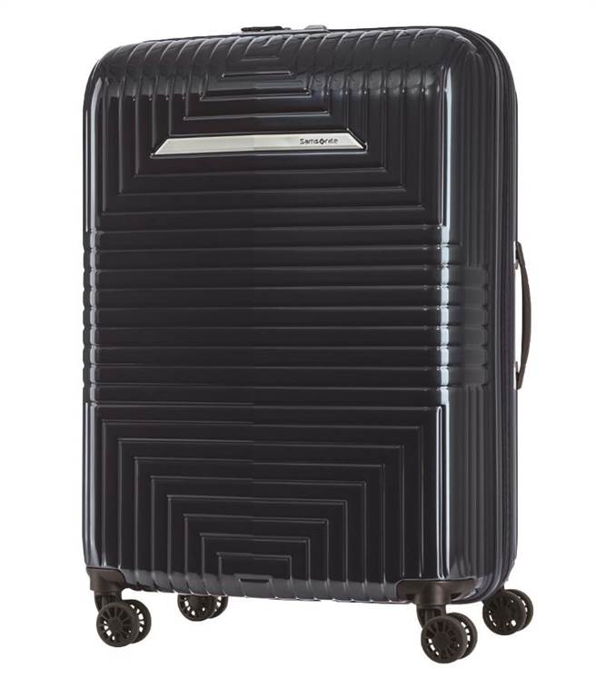 SOGO忠孝館Samsonite D200硬殼箱28吋，原價1萬5500元、特價1萬元，限量10只。（SOGO提供）