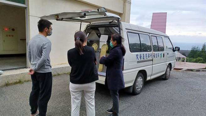 因應國人返台需求，花蓮防疫旅館房間擴增，防疫計程車數也提高，並啟動「到點PCR採檢」，檢疫者不須往返醫院。（花蓮縣府提供／王志偉花蓮傳真）