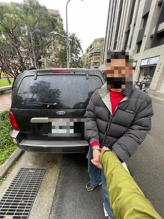 警方逮獲３嫌（警方提供／戴上容新北傳真）