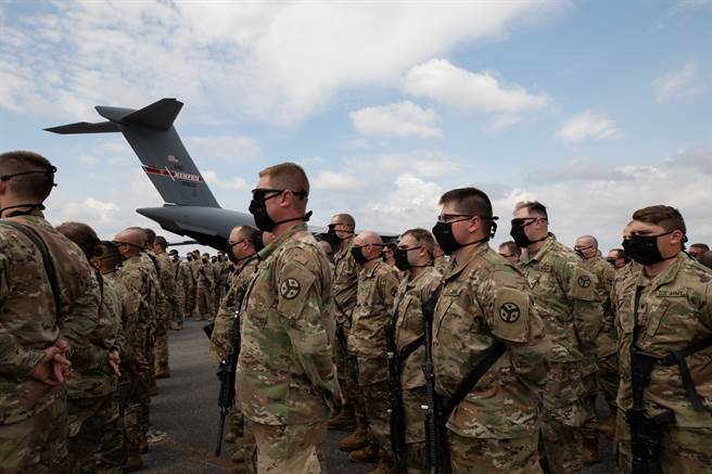 文章呼籲，五角大廈應立刻下令對所有成員，不論是軍職還是文職人員，都應接受憲法與選舉的公民調查。