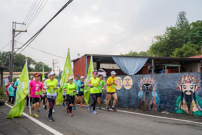 立委赵天麟「一起！3.0大高雄38区公益路跑」。（立委赵天麟服务处提供）