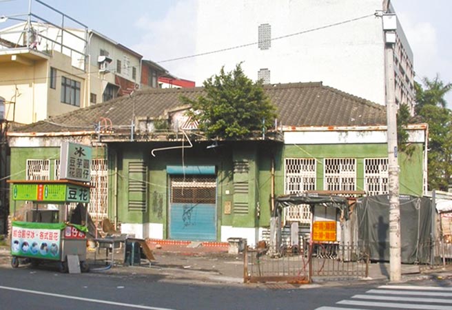 古蹟芬園庄役場閒置多年，是少數保留的庄役場，修復後開放作為旅遊推廣、物產銷售、文化展示和教育的場域。（芬園鄉公所提供／吳敏菁彰化傳真）