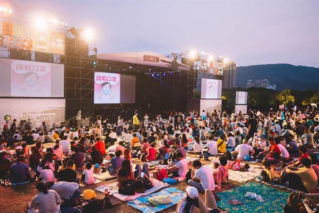高雄春天藝術節草地音樂會。（高巿府文化局提供）