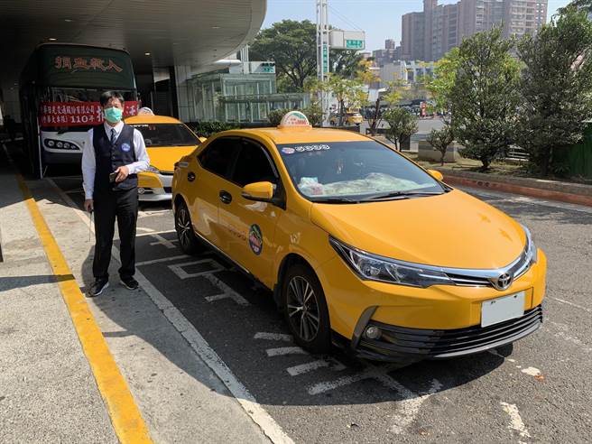 高雄小黄费率明年1月27日将调涨，起跳运价从现行1.5公里85元改为1.25公里85元。（高市交通局提供／石秀华高雄传真）