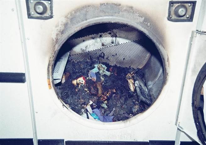 桃园市政府消防局统计近3年火灾显示，近7成除湿机火灾发生在冬季，其它电暖器、烘衣机及吹风机等火灾也大幅上升。(消防局提供／蔡依珍桃园传真)