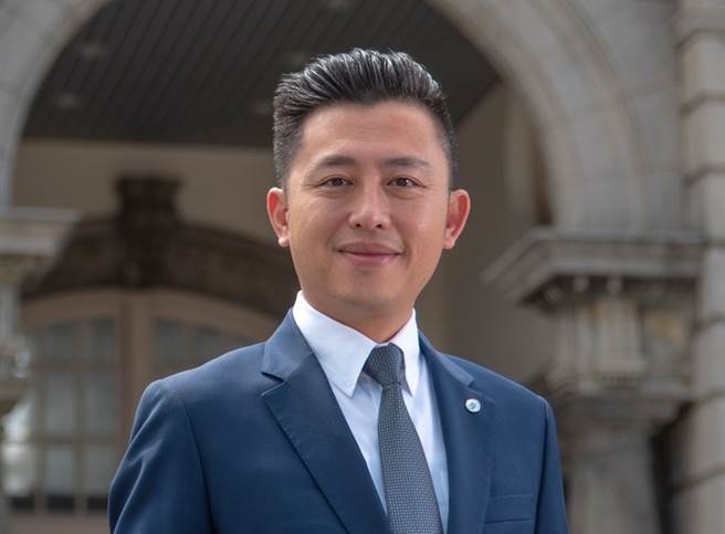 新竹市长林智坚突抛震撼弹，宣布不会参选2022年大新竹市长。（图／摘自林智坚脸书）