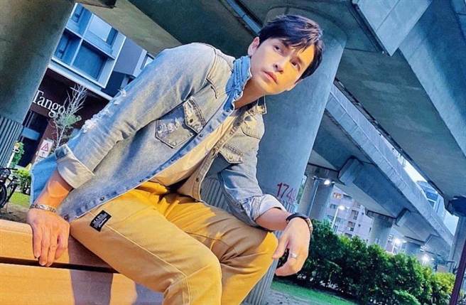 藝人GINO在本土劇有精湛演出。（GINO Tsai 臉書）