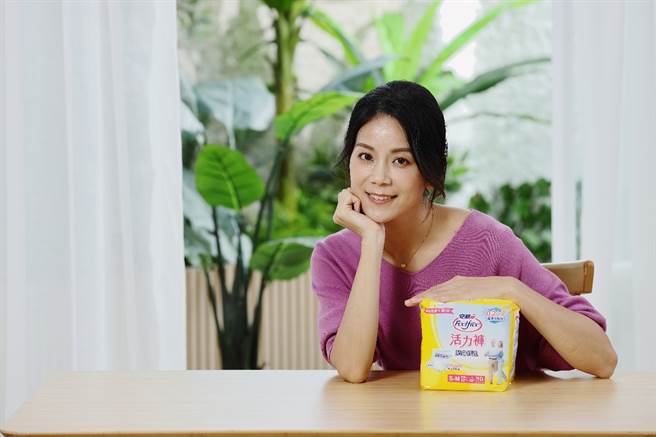 「安亲活力裤」因独家全芯体0.2公分吸收体设计，解决更多人的排尿问题。(图/安亲活力裤提供)