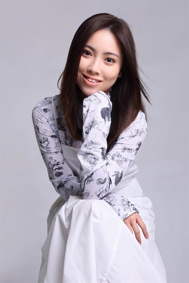 陳佩賢推出新歌〈第三個我〉，是一首安慰自己、鼓勵自己的歌。（福茂唱片提供）