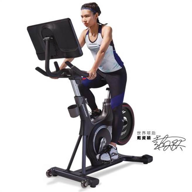 新光三越Johnson@Cycle新概念健身飞轮，原价6万6800元、特价5万3800元，8折。（新光三越提供）
