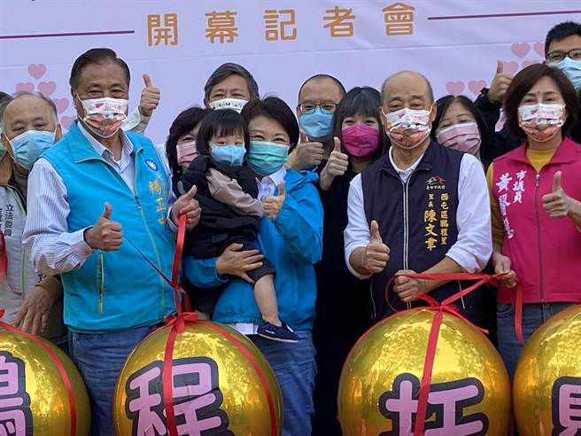 市长卢秀燕表示，明年起生育津贴，生1胎由1万提高到2万元。（卢金足摄）