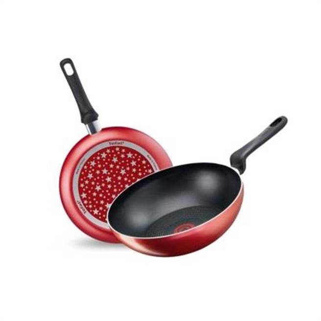 （momo富邦媒揭晓2021年十大品类热销冠军，ARIEL洗衣胶囊狂销近5000万颗、LANCOME兰蔻小黑瓶最高单日热卖5000瓶。图／富邦媒提供）