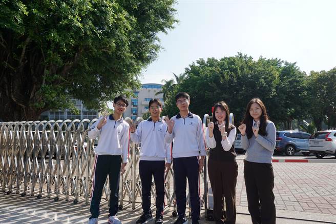特殊選材精誠中學亮眼，5生憑特殊專長提前錄取理想大學。（精誠中學提供／吳敏菁彰化傳真）