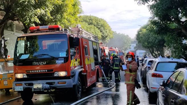 汉翔公司水湳厂区8号棚厂钳工作业区集尘区，29日上午10时15分发生粉尘气爆。（民眾提供／卢金足台中传真）