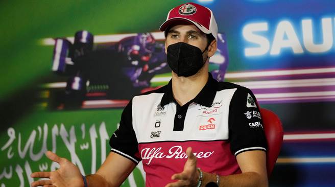 义大利车手吉奥维纳齐(路透社资料照)