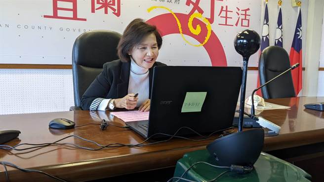 宜蘭縣長林姿妙今天（29日）接受網路媒體直播訪問，對於縣市合併升格議題，她表示，中央要公平，不要因為升格造成城鄉差距、犧牲宜蘭。（宜蘭縣政府提供／李忠一宜蘭傳真）