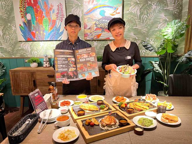 「米塔炙烧牛排专门店」近日进驻高雄大远百，开设全国第3家、高雄第2家门市。（柯宗纬摄）