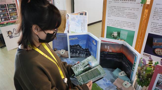 西拉雅管理处这次邀请旅游美食作家温士凯走访缤纷艺境旅游线，以国际视角发掘在地美景并撰写成书。（张毓翎摄）