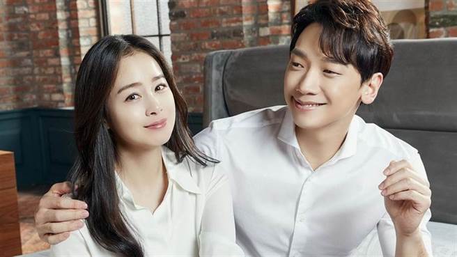 Rain在2017年和女神金泰希結婚，先後生下兩個可愛女兒，工作和家庭兩得意。(圖/ 摘自IG@lacloud.official)