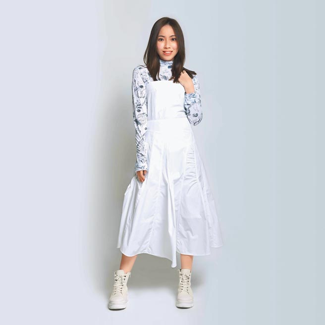 陈佩贤推出新歌〈第三个我〉。（福茂唱片提供）