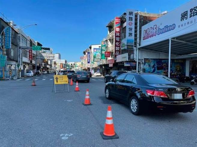 元旦连假将至桃园大溪警方建议替代道路避塞车。(警方提供／吕筱蝉桃园传真)