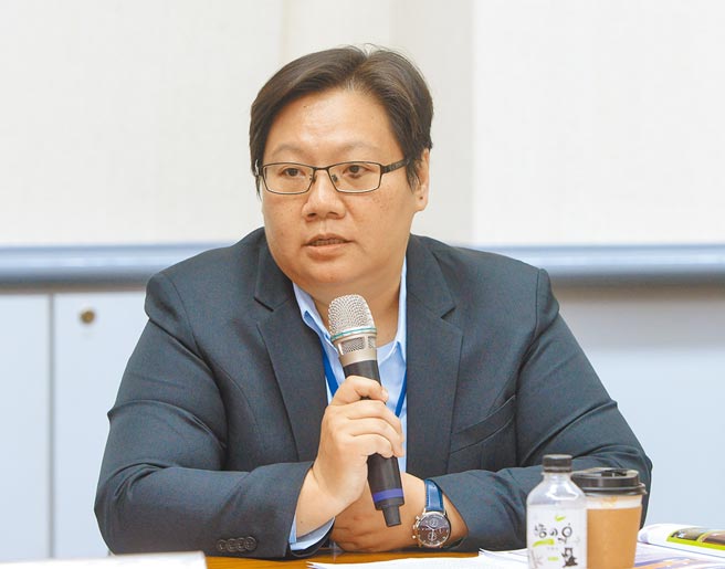 龙腾生技专业研发制程精准病毒快筛及宠物检验试剂，图为龙腾生技总经理魏幸红。     图╱严强国