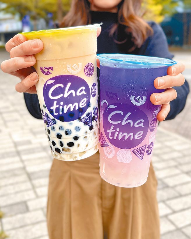 除赠送免费珍奶，日出茶太元旦加码优惠，选购任1杯饮品享有珍珠免费加。（日出茶太提供）