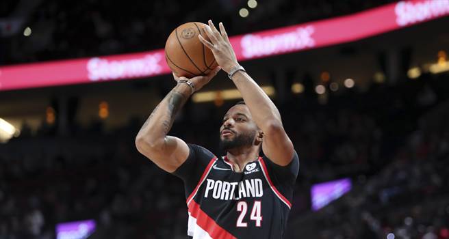 拓荒者鲍威尔(美联社资料照)