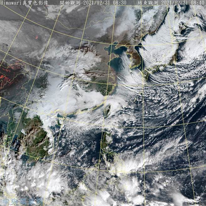 中央氣象局預報指出，今天東北季風持續影響，夜晚清晨各地低溫約12至16度，新竹以南部分地區因輻射冷卻作用出現10度左右的低溫。（翻攝自中央氣象局／林良齊台北傳真）