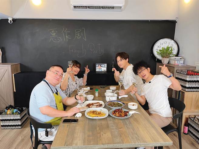 《恶吻》的小综、唐从圣、张永正、赵咏华今晚将一起倒数。最大国际娱乐提供