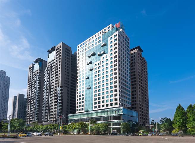 台中日月千禧酒店宣布2022年1月1日起全面替员工加薪。（台中日月千禧酒提供）