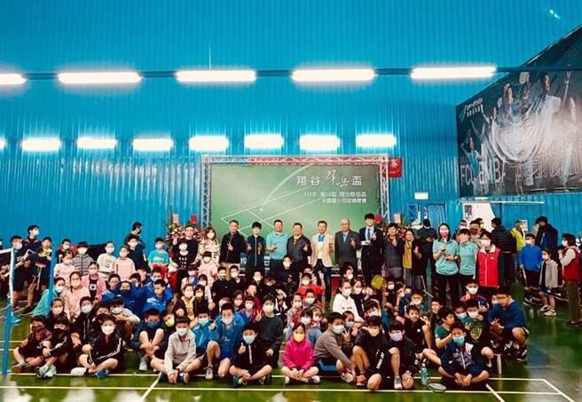 「第十八届群岳杯全国国小羽球锦标赛」，今日起于中科活力羽球馆热闹开打三天！图／曾丽芳