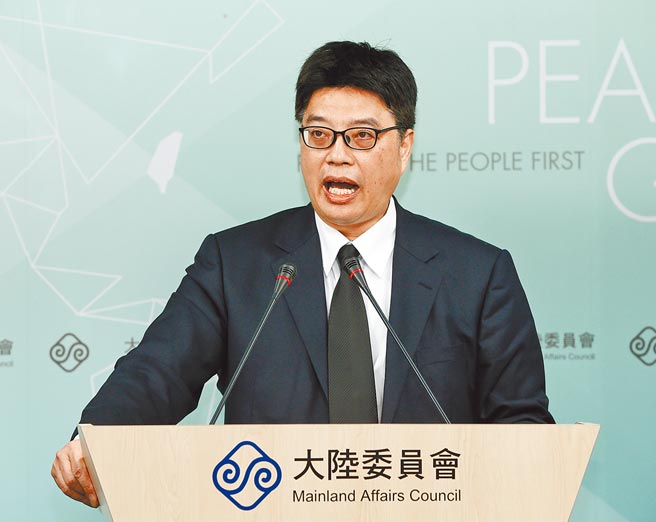 多个公民团体声援香港《立场新闻》，吁政府接纳更多港人来台。陆委会副主委兼发言人邱垂正表示，政府会盘点法规，在兼顾国家安全考量下，给予港人最实际的支持与协助。（本报资料照片）