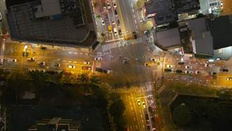 空拍機監控車流 台南跨年晚會20萬人次疏散順暢