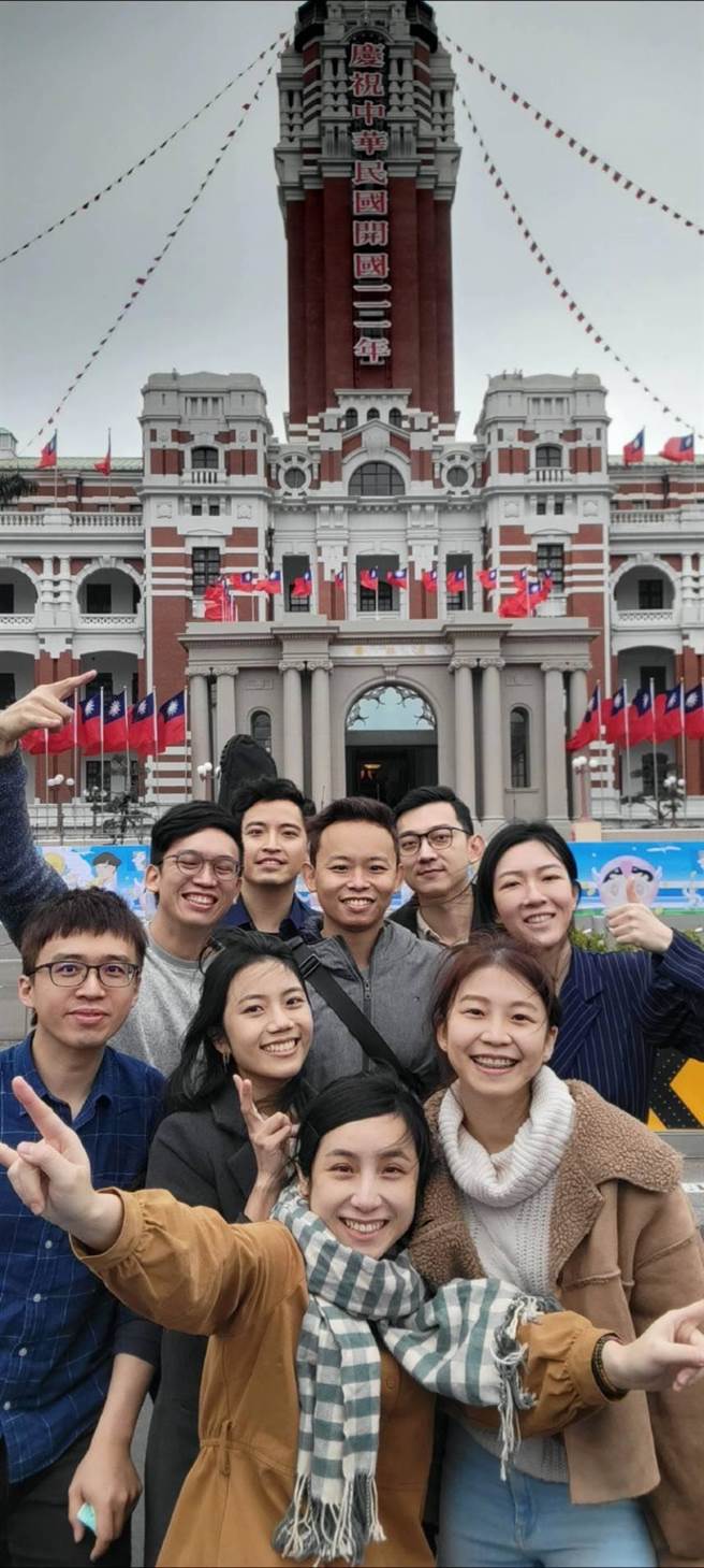 《重症摇滚》获总统府邀请，在元旦当天献唱。（高雄长庚提供）