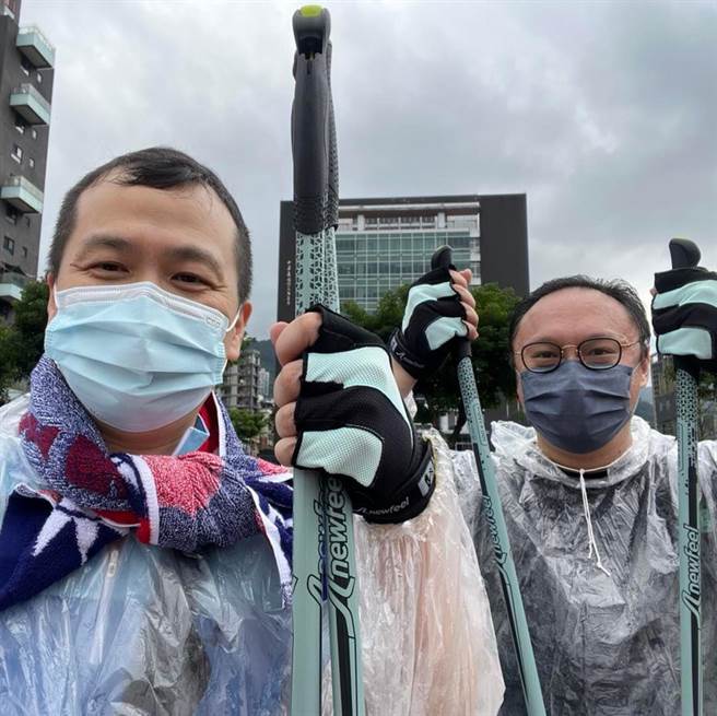 罗智强、郑照新为400公里徒步谢票进行试走，引起网友加油打气。（图／翻摄自罗智强脸书）