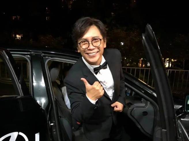 许杰辉入行多年，能演能主持也是很多演员的表演指导。（取自许杰辉脸书）