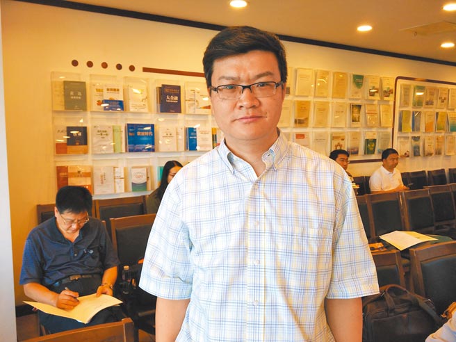 中国现代国关院美研所所长达巍受访指出，中美关系的内容越来越丰富，台湾问题的重要性将被稀释。（陈君硕摄）