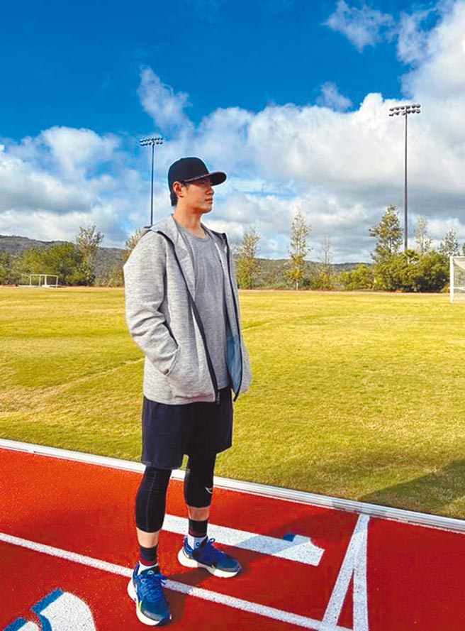 旅日好手陳偉殷在2022年的第一天就向粉絲報平安。（擷取自陳偉殷臉書粉絲團）