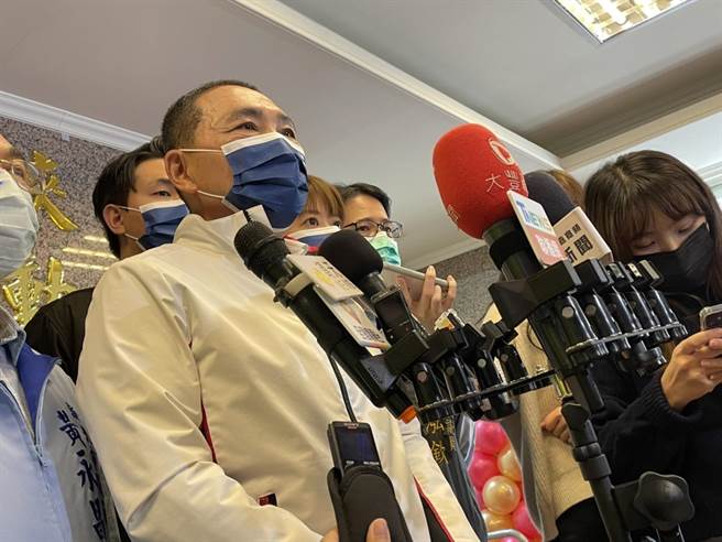 北市长侯友宜今表示，新北的38家防疫旅馆、3456间房间早在春节专案一开始就请专家特别规画「红、黄、绿」区，卫生局会带队不断重复抽检每家旅馆，希望能将春节高峰期守住。（蔡雯如摄）