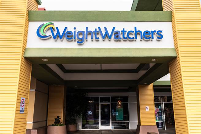 立足市场上约59年歷史的美国老牌减肥公司WW International，前身是Weight Watchers(体重监管者)。(图／Shutterstock)
