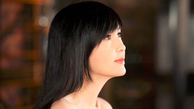 香港的冻龄女神首推周慧敏。（图／截取自周慧敏脸书）