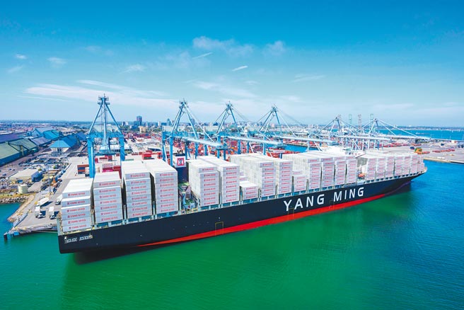 疫情引爆塞港亂象，陽明鹹魚翻身，不過去年以來卻爭議不斷。（陽明提供）