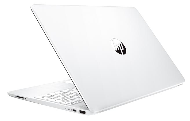 momo购物网的HP超品15 15s-fq2009TU 15吋i5四核轻薄笔电，极地白，原价2万6900元，1月16日到21日特价2万1900元。（momo购物网提供）