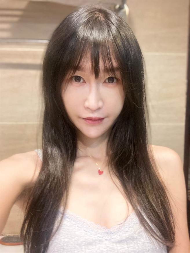 乡民女神「qn」黄琼慧。（图／FB@黄琼慧）