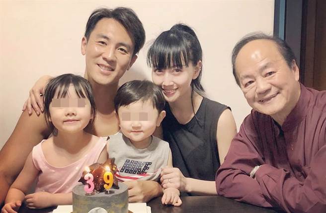 谭俊彦是狄龙儿子。（图／翻摄自tammerz IG）