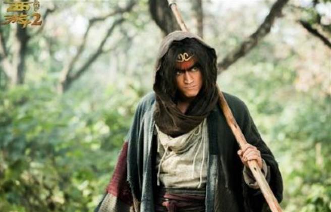 林更新曾崩溃表示演周星驰电影的过程太丢脸。(图/翻摄自微博)